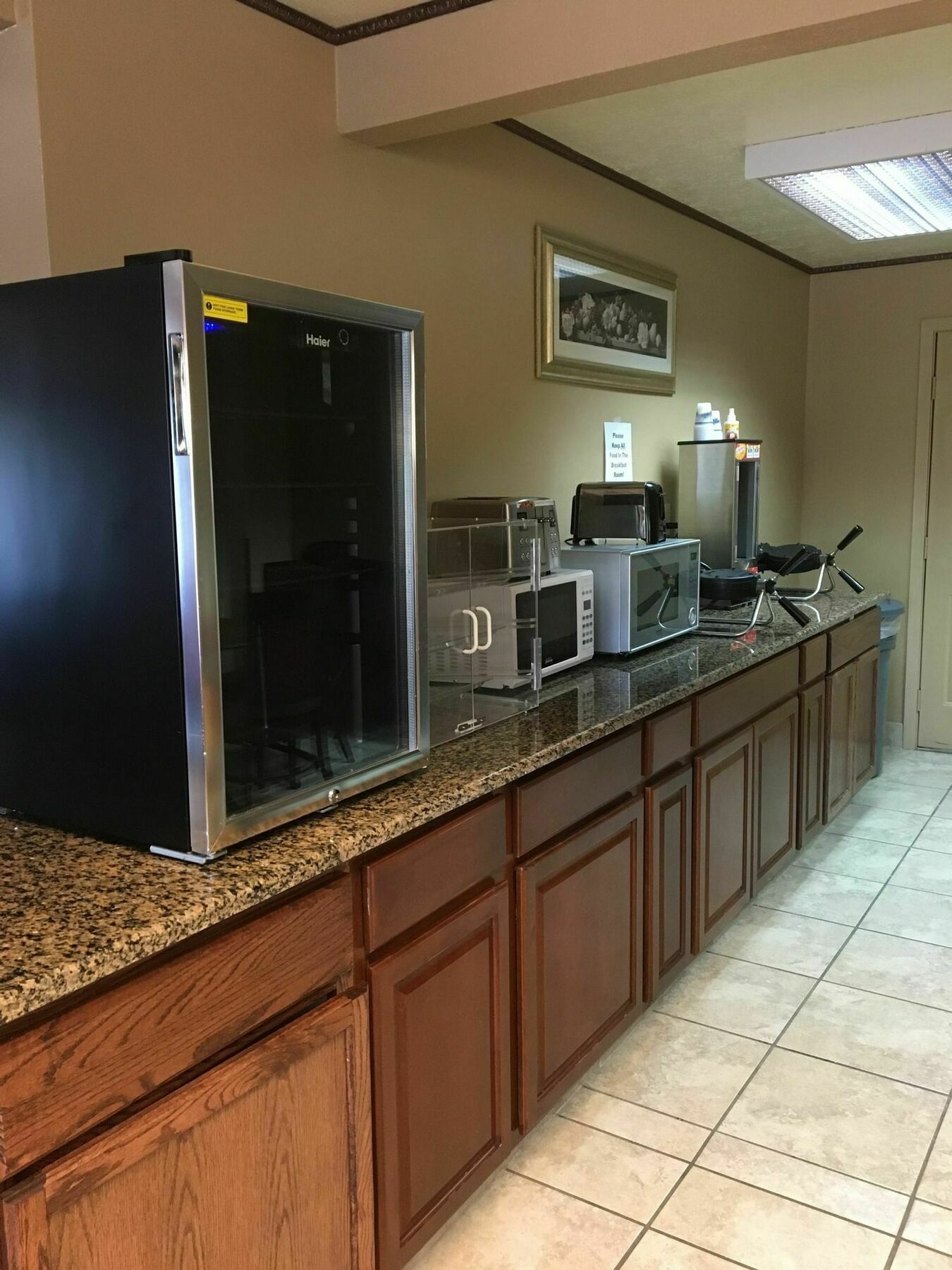 Americas Best Value Inn & Suites Ft Collins E At I-25 Fort Collins Eksteriør billede